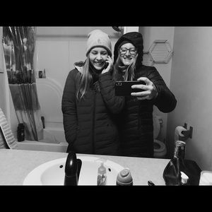 Meet your Posher, Ella